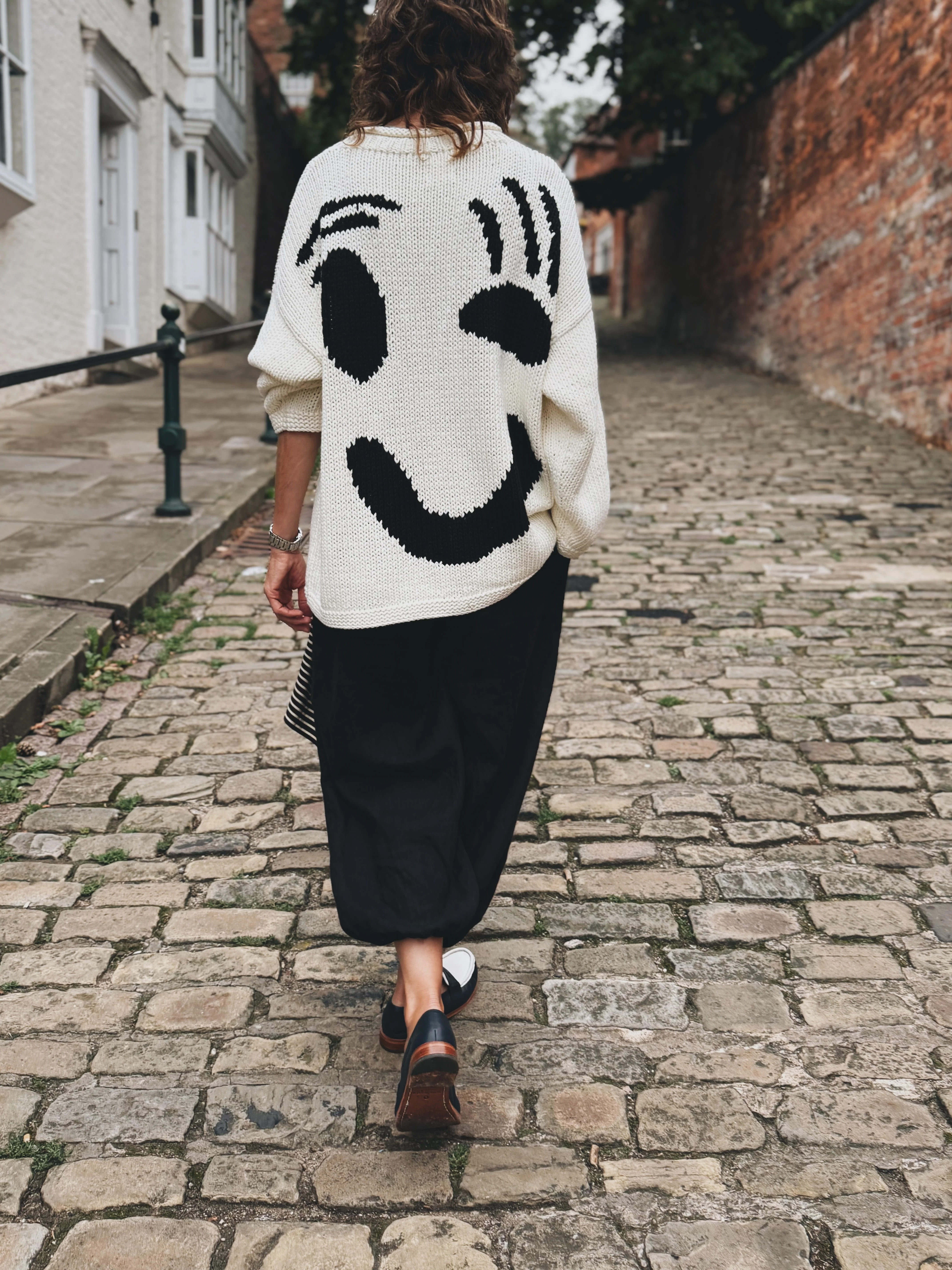 The FEEL GOOD Hand Knit Jumper - Monochrome - Image 2
