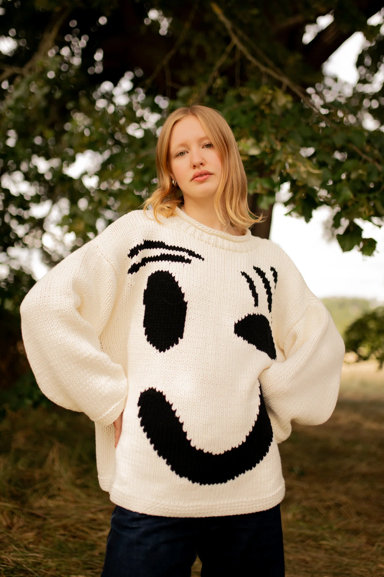 The FEEL GOOD Hand Knit Jumper - Monochrome - Image 4