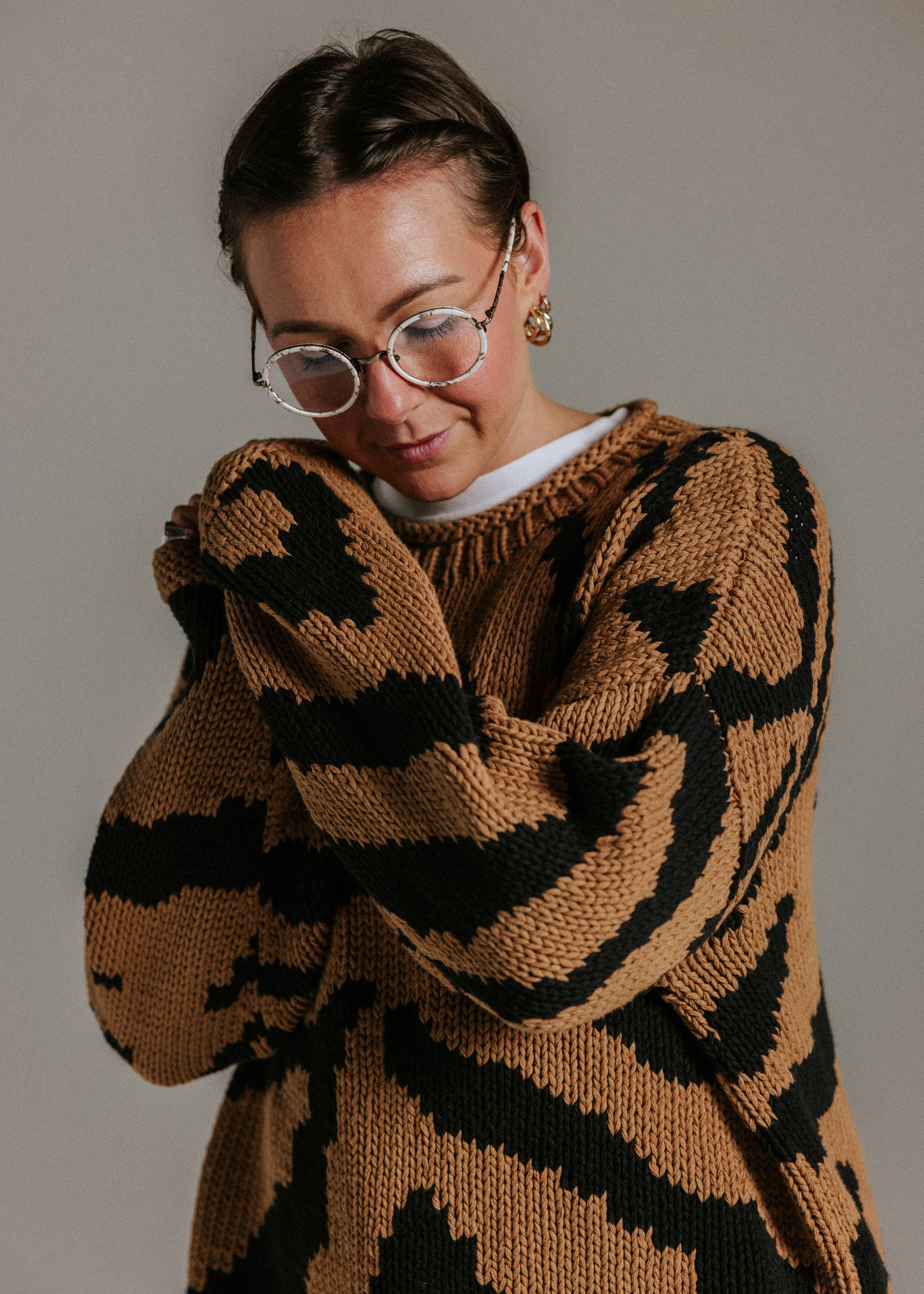 Tiger Hand Knit Jumper - Image 5